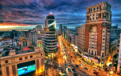 Evening Cityscape Madrid Spain Busy World Wallpaper 4K 2700x1700 Evening, Cityscape, Of, Madrid, Spain, Showcasing, Busy, Roads, Illuminated, Buildings, Cars, People, Brown, Ultrawide, QHD