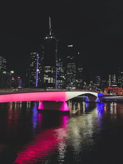 Night City Com Wallpaper 4K, Black/Dark category