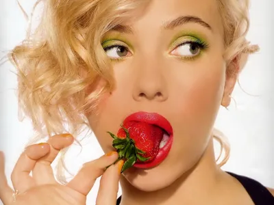 Bright Scarlett Wallpaper Abstract Wallpaper 4K 1600x1200 Scarlett, Johansson, Playfully, Holds, A, Strawberry, To, Her, Lips, Showcasing, Vibrant, Green, White, Orange, Landscape