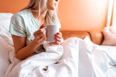 Sick Woman Holding Cup Abstract Wallpaper 4K 2208x1471 Tea, Full HD, Ultrawide