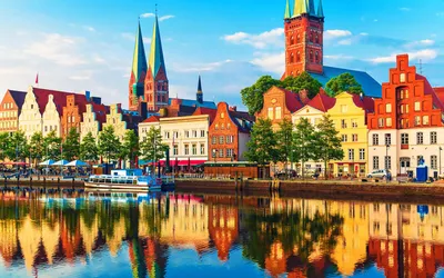 Beck Germany Colorful Historic Waterfront World Wallpaper 4K 1920x1200 Hd, Desktop, Wallpaper, Of, Lübeck, Germany, Colorful, Beck, Historic, Waterfront, Brick, Pink, White, Ultrawide, Full HD