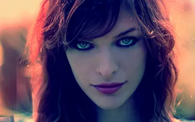 Golden Celebrity Wallpaper Abstract Wallpaper 4K 2560x1600 A, Striking, Hd, Desktop, Wallpaper, Featuring, Celebrity, Milla, Jovovich, Showcasing, Her, Captivating, Gray, Pink, Ultrawide, QHD