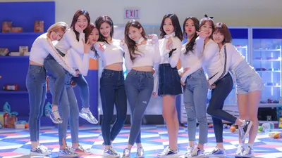 General Wallpaper 1918x1078 World Wallpaper 4K 1918x1078 K-pop, Ultrawide