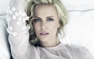 Charlize Theron Capturing Her Abstract Wallpaper 4K 1920x1200 A, Stunning, Hd, Wallpaper, Featuring, Charlize, Theron, Capturing, Her, Beauty, Soft, Lighting, White, Ultrawide, Full HD
