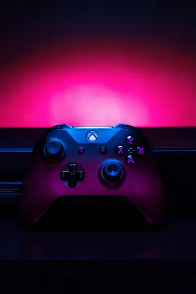 Bold Close Wallpaper Wallpaper 4K, Games category