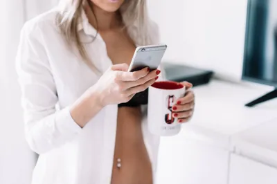 Woman Working Iphone Home Abstract Wallpaper 4K 2208x1471 Full HD, Ultrawide