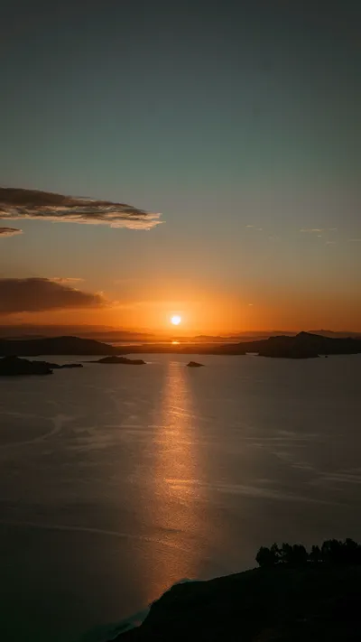 Sunrise Light Reflecting Sunset Wallpaper 4K, Nature category
