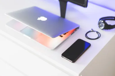 Sleek Minimalistic Technology Smartphone Technology Wallpaper 4K 2208x1471 Full HD, Ultrawide
