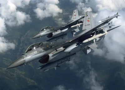 Definition General Dynamics Fighting Nature Wallpaper 4K 2998x2156 High-definition, F-16, Landscape, QHD