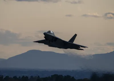 Lockheed Martin Raptor Jet Fighter Nature Wallpaper 4K 2100x1500 Lockheed, Martin, F-22, Raptor, Jet, Fighter, Warplane, Climbing, Above, Misty, Mountains, Dusk, Gray, Landscape, Full HD