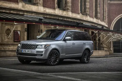 Epic Silver Wallpaper World Wallpaper 4K 4096x2731 Hd, Desktop, Wallpaper, Featuring, A, Silver, Land, Rover, Range, Suv, Parked, City, Brown, Gray, Landscape, 4K