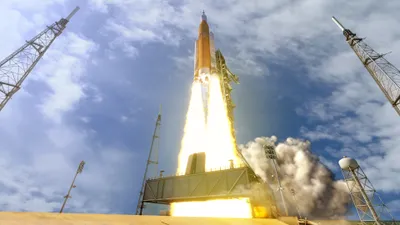 Bold Sci Wallpaper Nature Wallpaper 4K 3840x2160 Hd, Desktop, Wallpaper, Of, A, Sci-fi, Rocket, Launching, Into, Sky, Fire, Smoke, White, Gray, Ultrawide, 4K