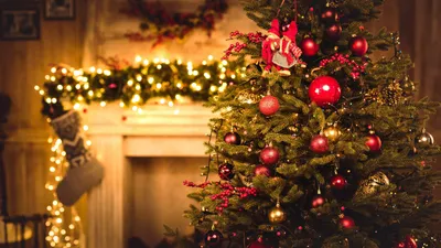Christmas Com Abstract Wallpaper 4K, Abstract category