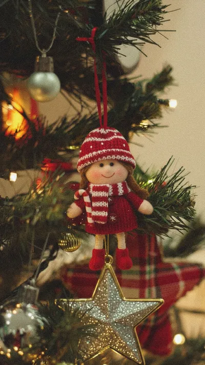 Cute Christmas Doll Wallpaper 4K, Nature category