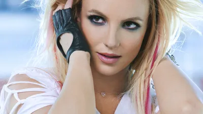 Moody Close Wallpaper Abstract Wallpaper 4K 1920x1080 Hd, Pc, Desktop, Wallpaper, Featuring, A, Close-up, Of, Britney, Spears, Bold, Makeup, Gray, Ultrawide, Full HD