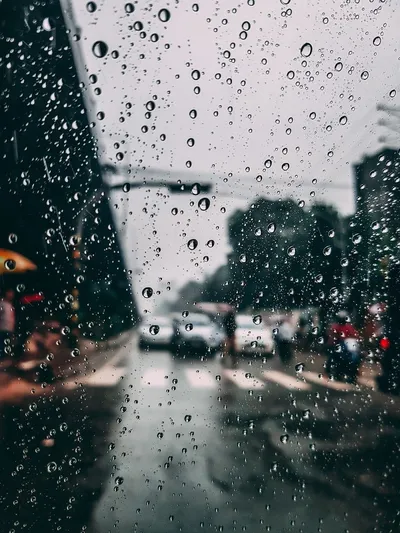 Radiant Rain Wallpaper Abstract Wallpaper 4K 1000x1333 White