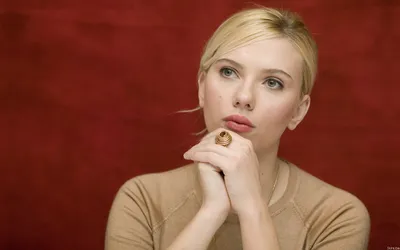 Bold Scarlett Wallpaper Abstract Wallpaper 4K 1920x1200 Scarlett, Johansson, Captured, In, A, Contemplative, Pose, Against, Rich, Red, Featured, Striking, Gray, Ultrawide, Full HD