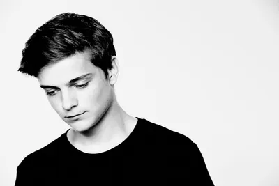 Dark Black Wallpaper Black/Dark Wallpaper 4K 5616x3744 Black, And, White, Hd, Desktop, Wallpaper:, Featuring, Musician, Martin, Garrix, Contemplative, Expression, Landscape, 4K