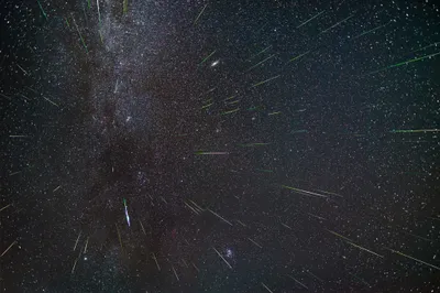 Serene Meteor Wallpaper Space Wallpaper 4K 2048x1367 Meteor, Shower, Star, Space, Nature, Hd, Desktop, Landscape, Full HD