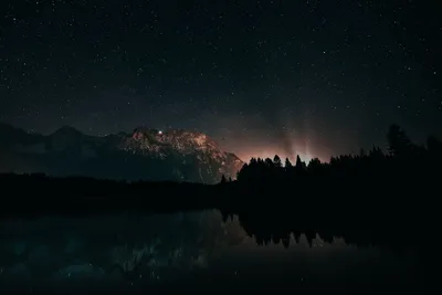 Starry Night Space Wallpaper 4K, Space category