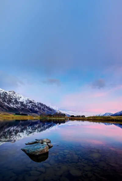 Vivid Week Wallpaper World Wallpaper 4K 1040x1536 Pink, Gray