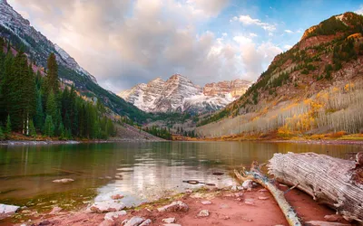Serene Maroon Lake Nature Wallpaper 4K 1920x1200 A, Serene, View, Of, Maroon, Lake, Reflecting, Majestic, Mountains, Lush, Trees, Captures, Gray, Ultrawide, Full HD