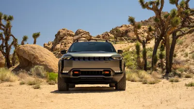 Front Jeep Wagoneer Suv Nature Wallpaper 4K 3840x2160 Front, View, Of, A, Jeep, Wagoneer, S, Suv, Parked, Sunlit, Desert, Joshua, Gray, Ultrawide, 4K