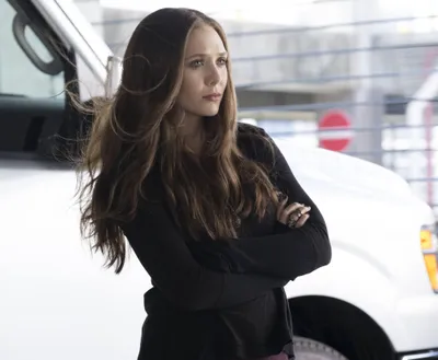 Elizabeth Olsen Scarlet Witch Abstract Wallpaper 4K 2000x1644 Elizabeth, Olsen, As, Scarlet, Witch, In, Captain, America:, Civil, War, Stands, White, Square, Full HD
