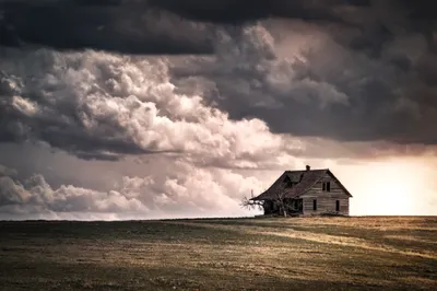Moody Solitary Wallpaper Nature Wallpaper 4K 2048x1363 A, Solitary, Man-made, House, Stands, In, Vast, Field, Under, Dramatic, Sky, Captured, Gray, Ultrawide, Full HD