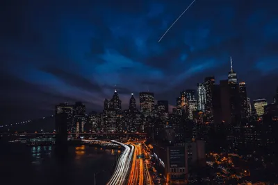 City Night Com Black/Dark Wallpaper 4K 2400x1600 Brown