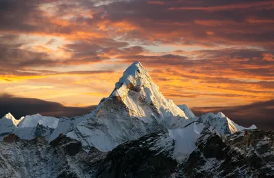 Himalayan Mountain Peak Sunset Nature Wallpaper 4K 4910x3200 Hd, Wallpaper:, Of, A, Himalayan, Mountain, Peak, At, Sunset, Showcasing, Serene, Natural, Brown, Orange, Ultrawide, 4k