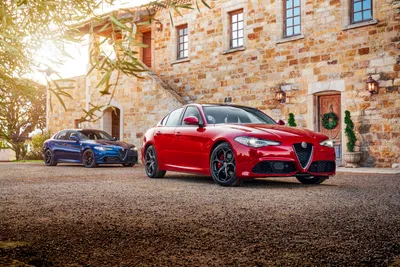 Two Sleek Alfa Wallpaper 4K, Cars category