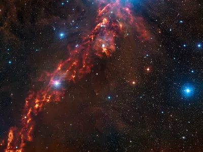 Vivid Sci Space Crimson Space Wallpaper 4K 3200x2400 Vivid, Sci-fi, Space, Scene, Crimson, Nebula, Filaments, And, Bright, Stars, Against, Gray, Brown, Landscape, QHD