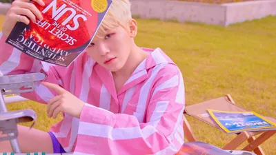 Pop Singer Pink White Abstract Wallpaper 4K 3840x2160 K-pop, Singer, In, A, Pink-and-white, Striped, Shirt, Lounging, Outdoors, Magazine, Seventeen-inspired, Ultra, Gray, Purple, Ultrawide, 4k