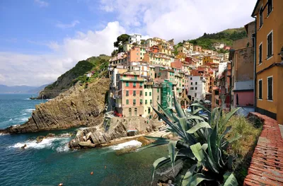 Vivid Italy Wallpaper Abstract Wallpaper 4K 3200x2104 Italy, Liguria, Cinque, Terre, Man, Made, Riomaggiore, Hd, Desktop, White, Ultrawide, QHD