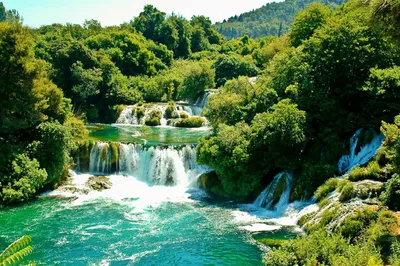 Lush Green Landscape Nature Wallpaper 4K 1869x1242 Hd, Pc, Desktop, Wallpaper, Of, A, Lush, Green, Landscape, Cascading, Multi-tier, Waterfalls, White, Ultrawide