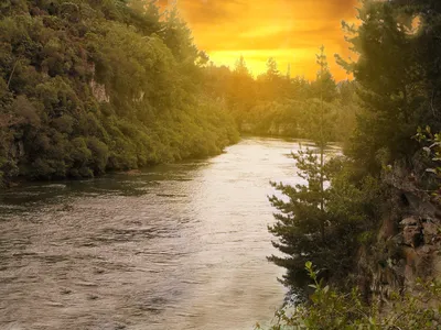 Serene River New Zealand Amidst Nature Wallpaper 4K 1600x1200 Hd, Desktop, Wallpaper, Of, A, Serene, River, In, New, Zealand, Amidst, Lush, White, Gray, Landscape